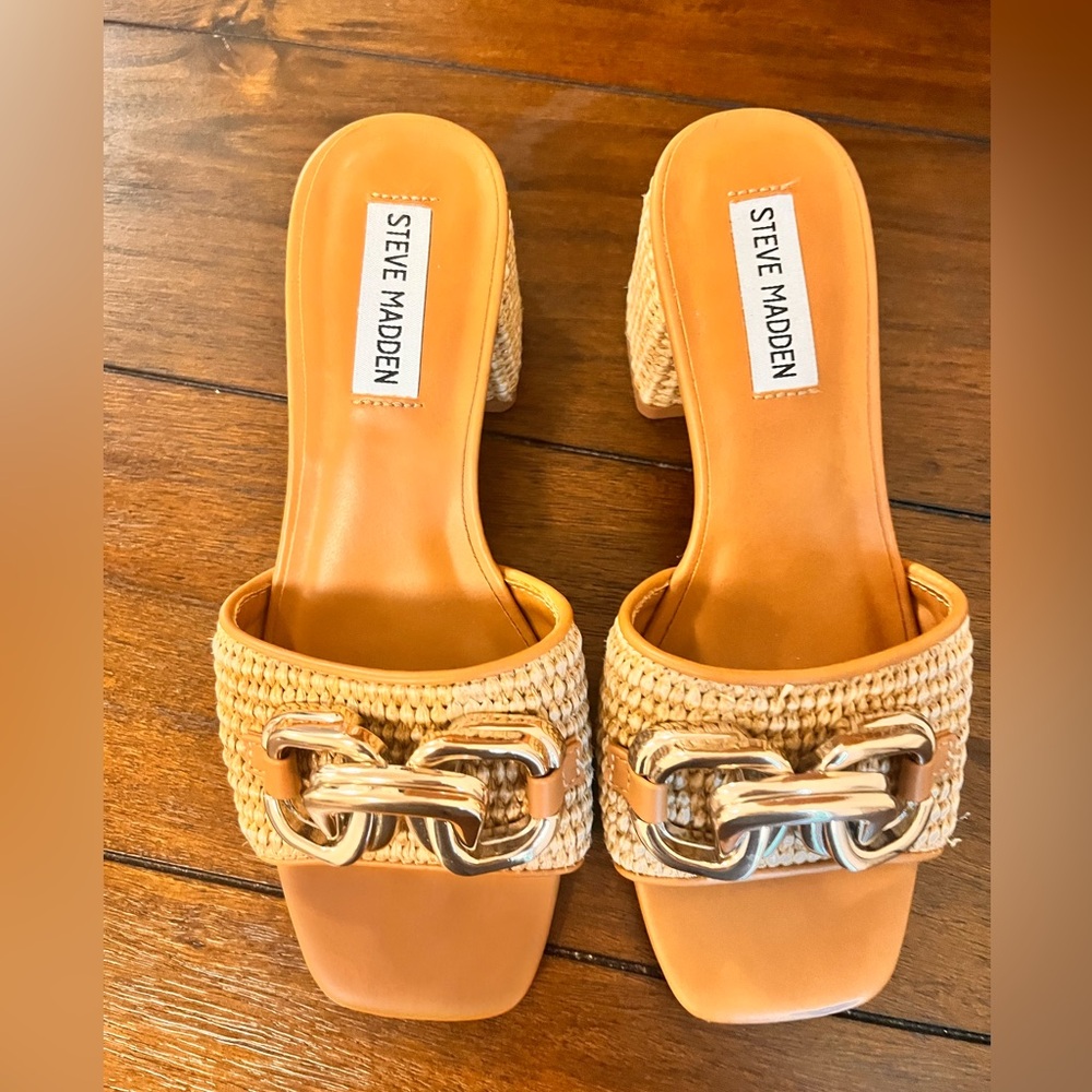 Steve Madden Tan Woven Mules with Gold Accents